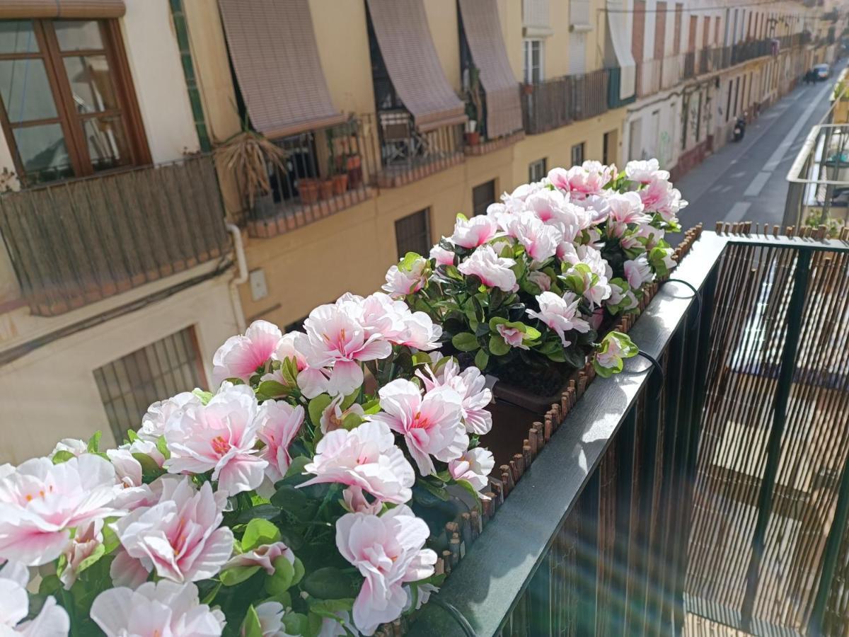 New! Luxury City Center & 2 Balconies Malaga Exterior photo